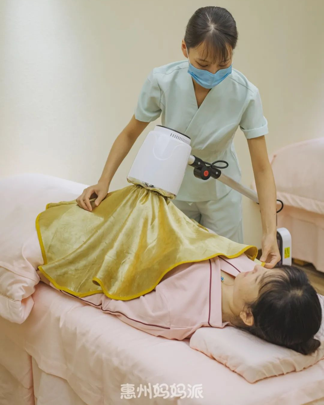 在月子中心_月子中心需要什么資質(zhì)_月子中心多少錢(qián)一月