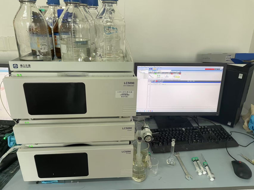 “福立液相色譜得出的數(shù)據(jù)準(zhǔn)確，重復(fù)性好，為實(shí)驗(yàn)的順利推進(jìn)提供可靠的數(shù)據(jù)支持