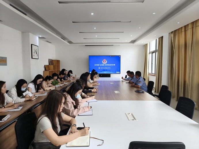 beat365体育官网平台联合惠济区江山路派出所开展电信网络诈骗防范技巧专题培训讲座