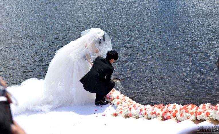 婚礼没有纯素的？我要办一个！