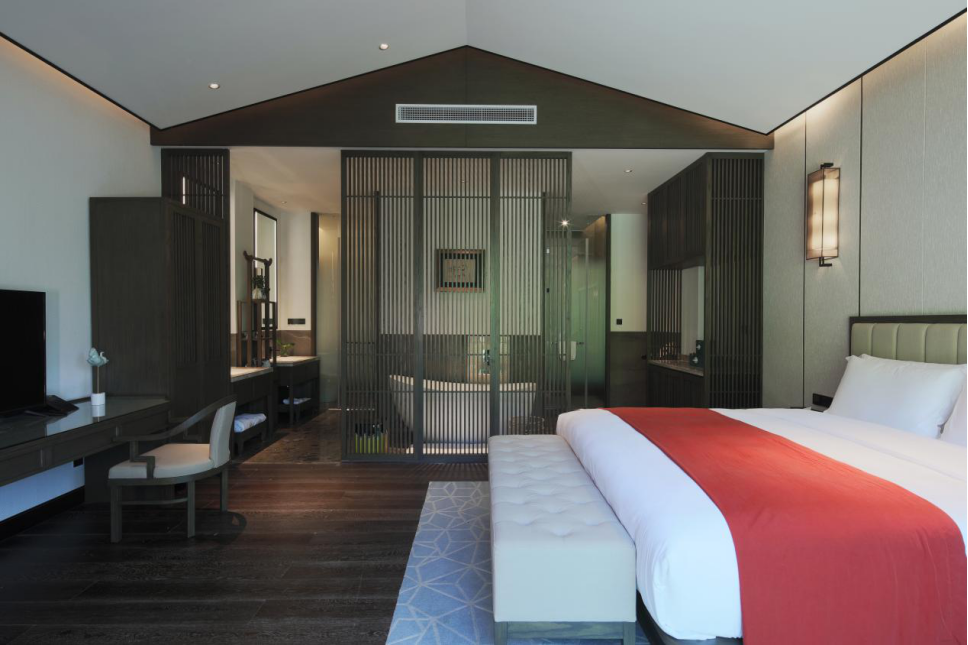 �����ڽ���С�ǵ��ؾ������������ԣ����л���һ���ٲ���