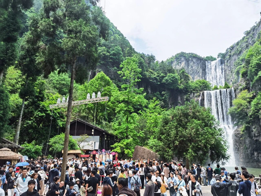 百丈漈武侠大会·花岩灵韵 文成县文旅集团供图.png