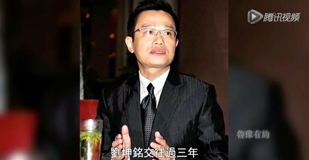 比起原諒劉強東的奶茶妹妹，這個休了1000億渣男的最美港姐太酷了！ 情感 第12張