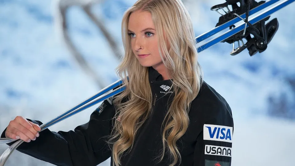 解决女性运动痛点，这个滑雪品牌年销千万美金！