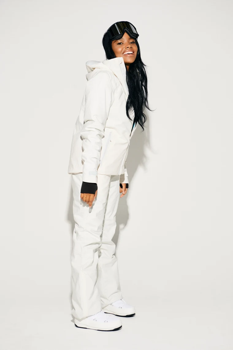 解决女性运动痛点，这个滑雪品牌年销千万美金！