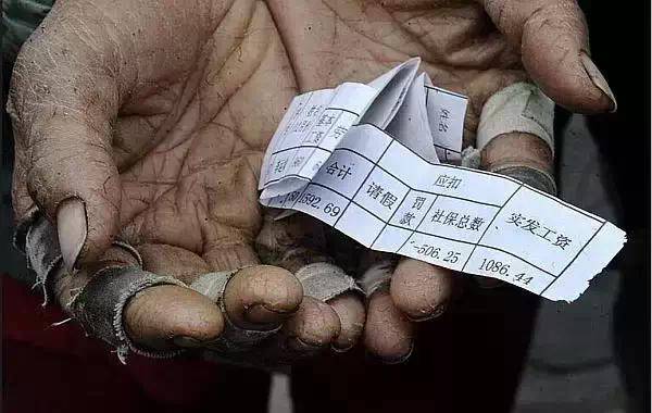 患癌父亲为省2元不吸氧：穷人的悲哀你不会懂