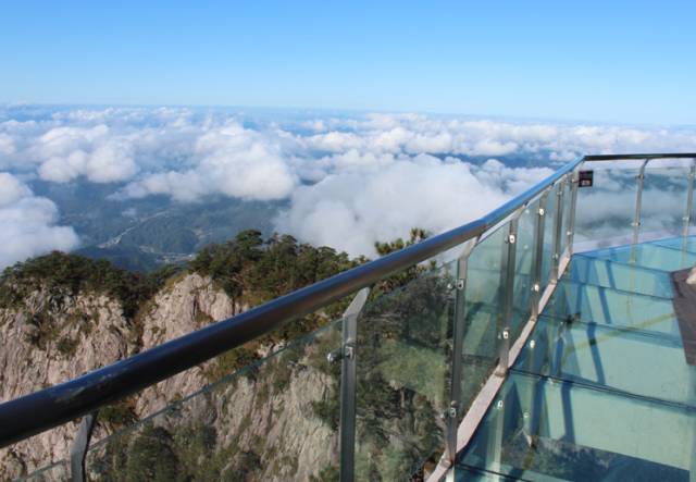 南京出发仅2小时这条超长玻璃栈道要火了