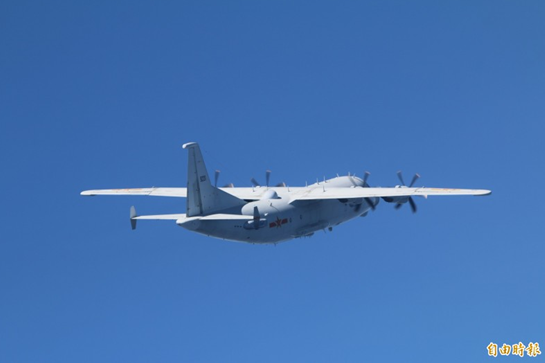 绿媒又炒：解放军军机今日傍晚进入台湾西南空域