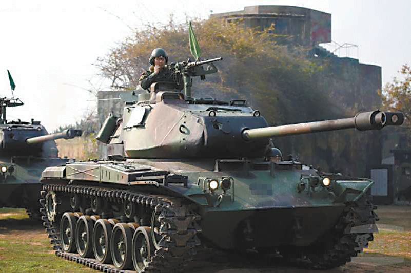 台军那些害死人的古董武器：战机“旧到可以丢到废弃场”，坦克被讽“战场打火机”