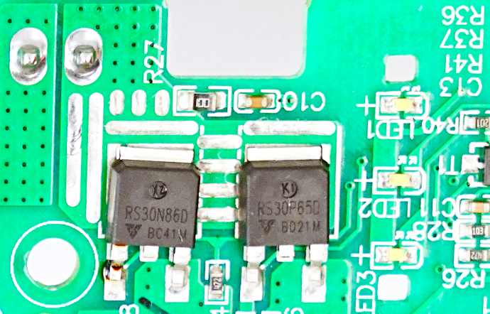 拆解报告 ：瑞森半导体功率器件在九阳Z2-Vmini 榨汁机上的应用的图16