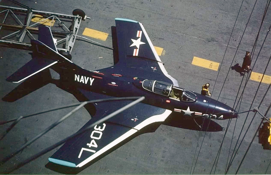 f9f-6美洲豹用的发动机是普拉特·惠特尼的j48,其实这种发动机还是