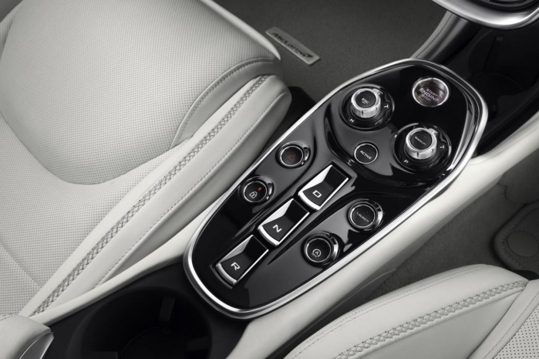 评测迈凯伦的刹车系统与安全标准_迈凯伦刹车卡钳牌子_迈凯伦720s刹车卡钳