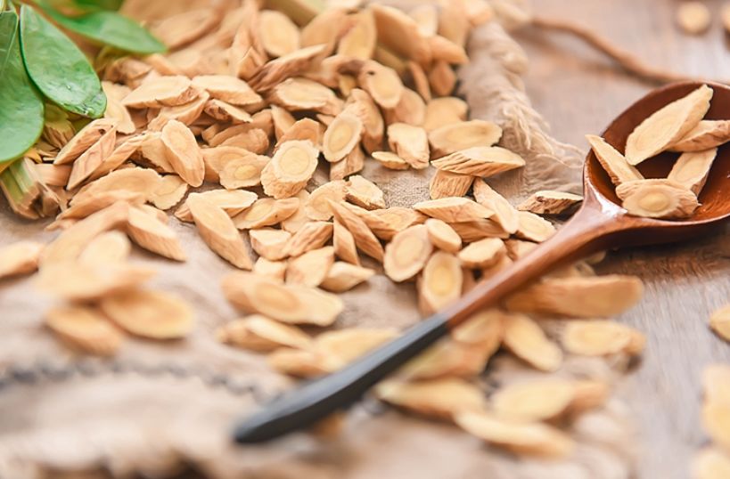 黄芪一旦跟它泡水喝，就得坚持15天，排出体内20年湿毒，功效