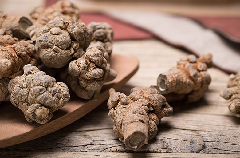 吃上三七90天停掉5种西药！医生都不想管的问题，三七给你全管