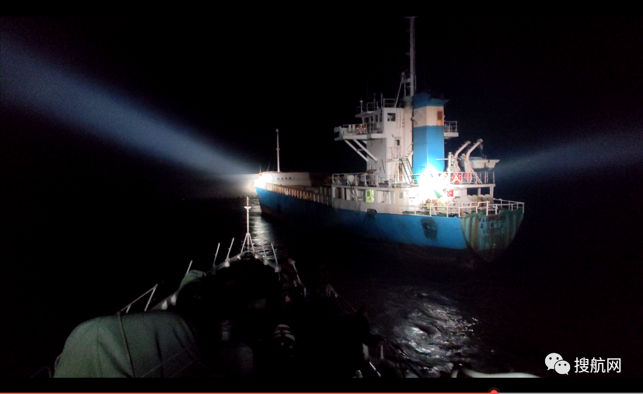 海关破获重大走私案，查获走私船舶3艘、货车13辆、查扣集装箱13个