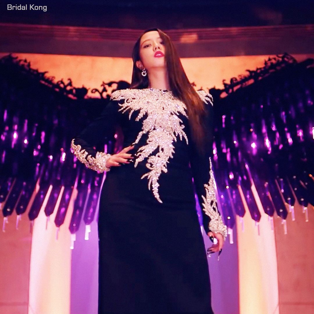 【时尚】最壕女团BLACKPINK：3分钟换24套造型，一条项链值一套房首付（组图） - 40