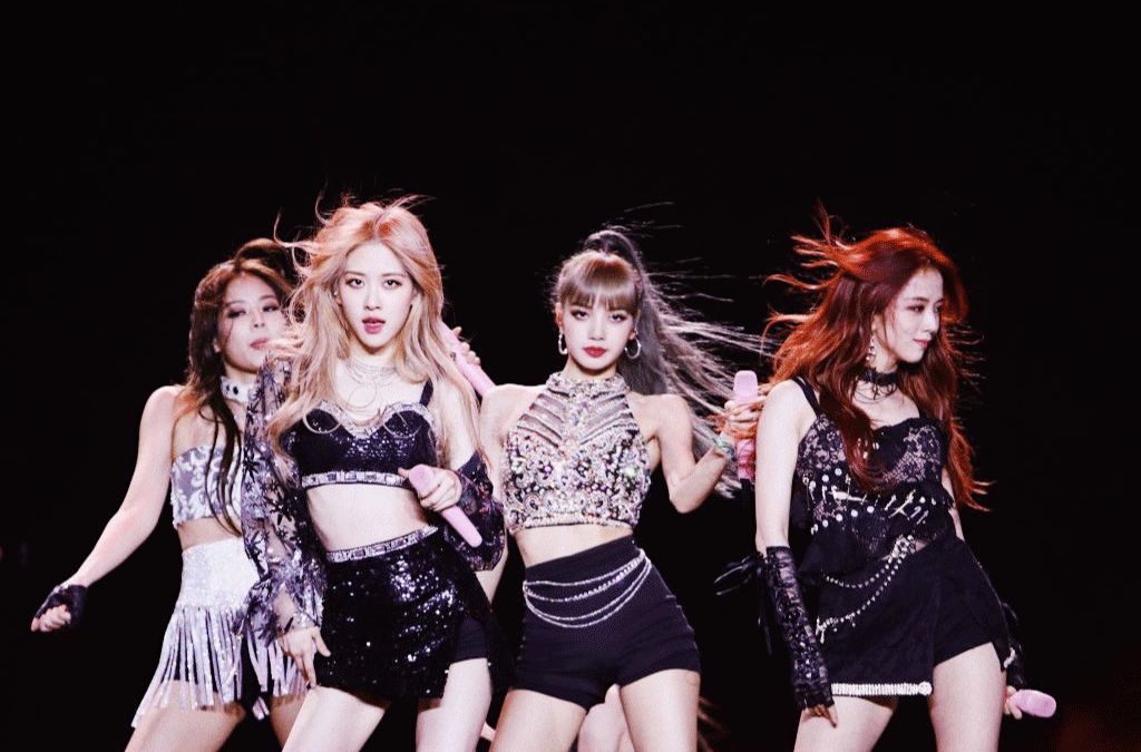 【时尚】最壕女团BLACKPINK：3分钟换24套造型，一条项链值一套房首付（组图） - 47