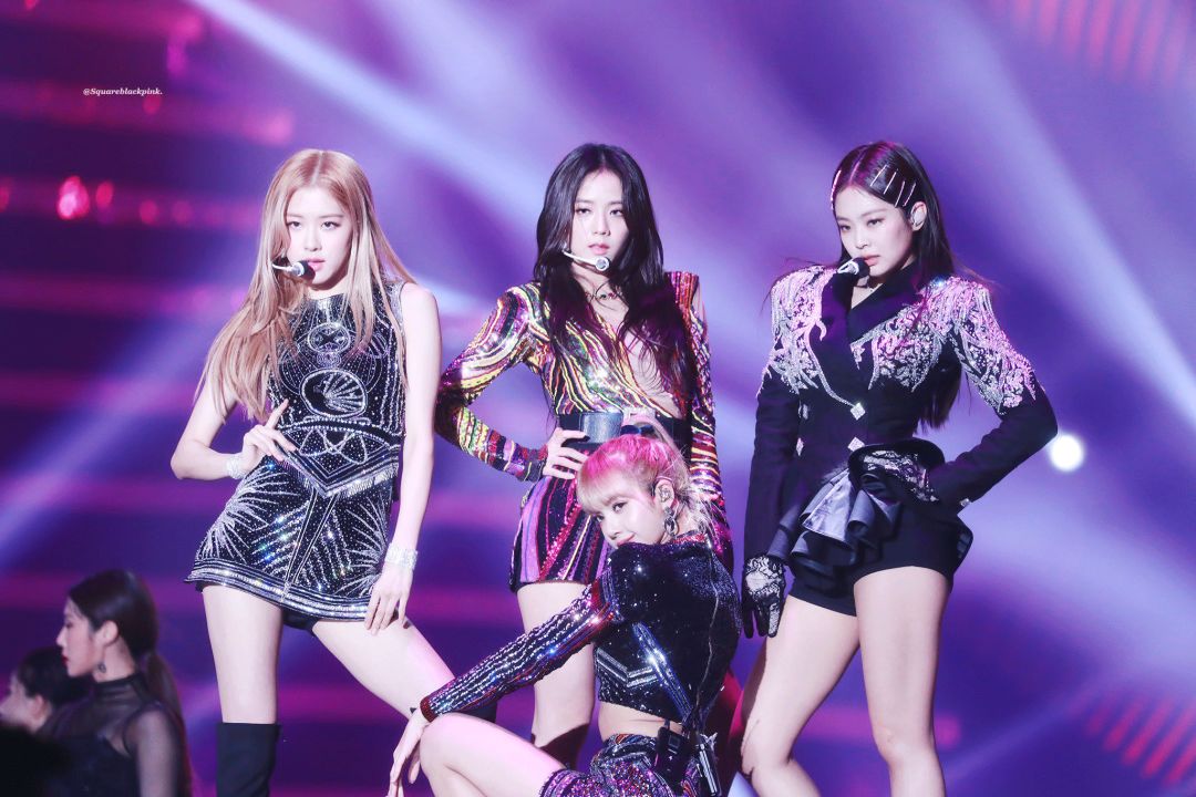 【时尚】最壕女团BLACKPINK：3分钟换24套造型，一条项链值一套房首付（组图） - 48