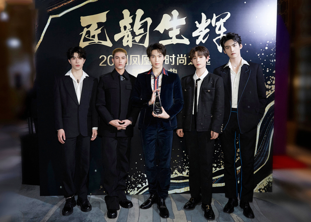 【男神】2021有型男星｜新生代爱豆可以打败老顶流王一博、蔡徐坤吗？（组图） - 89