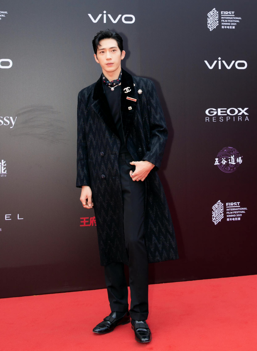 【男神】2021有型男星｜新生代爱豆可以打败老顶流王一博、蔡徐坤吗？（组图） - 123