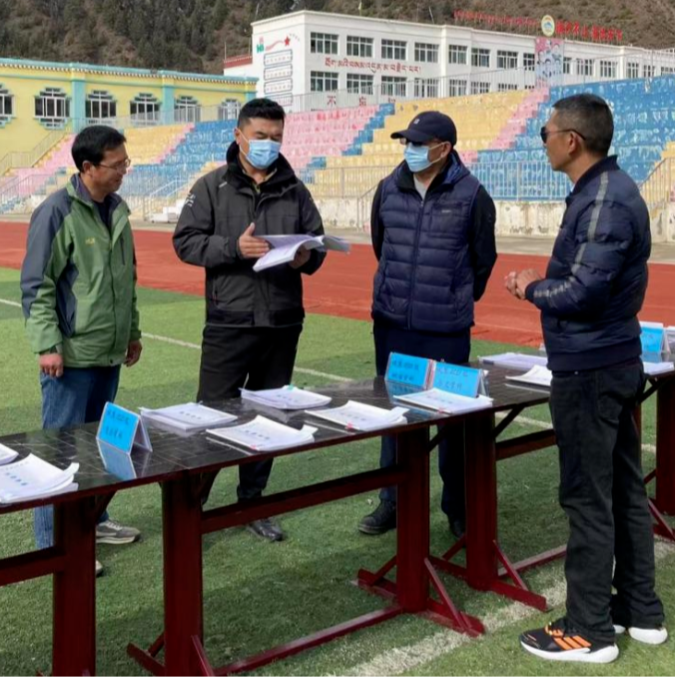 教育教学高质量发展以展促评教学相长左贡县中学开展主题手写教案展评