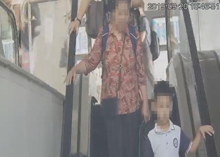 心疼8岁孙子做作业还挨骂 奶奶带孩子离家出走了