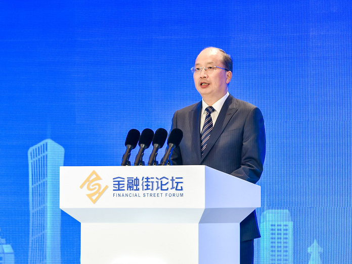 证监会主席易会满：让市场对监管有明确预期，培育壮大资本市场长期投资的意愿和能力(图1)