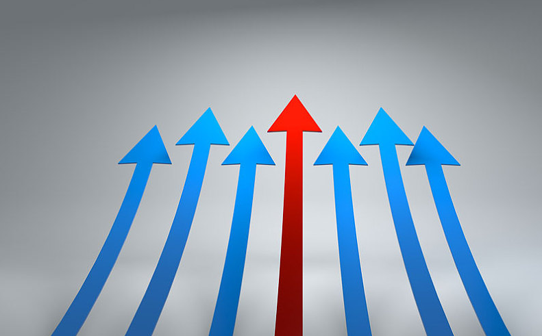 金饰每克大涨100元，金条断货！下半年，金价怎么走？(图1)