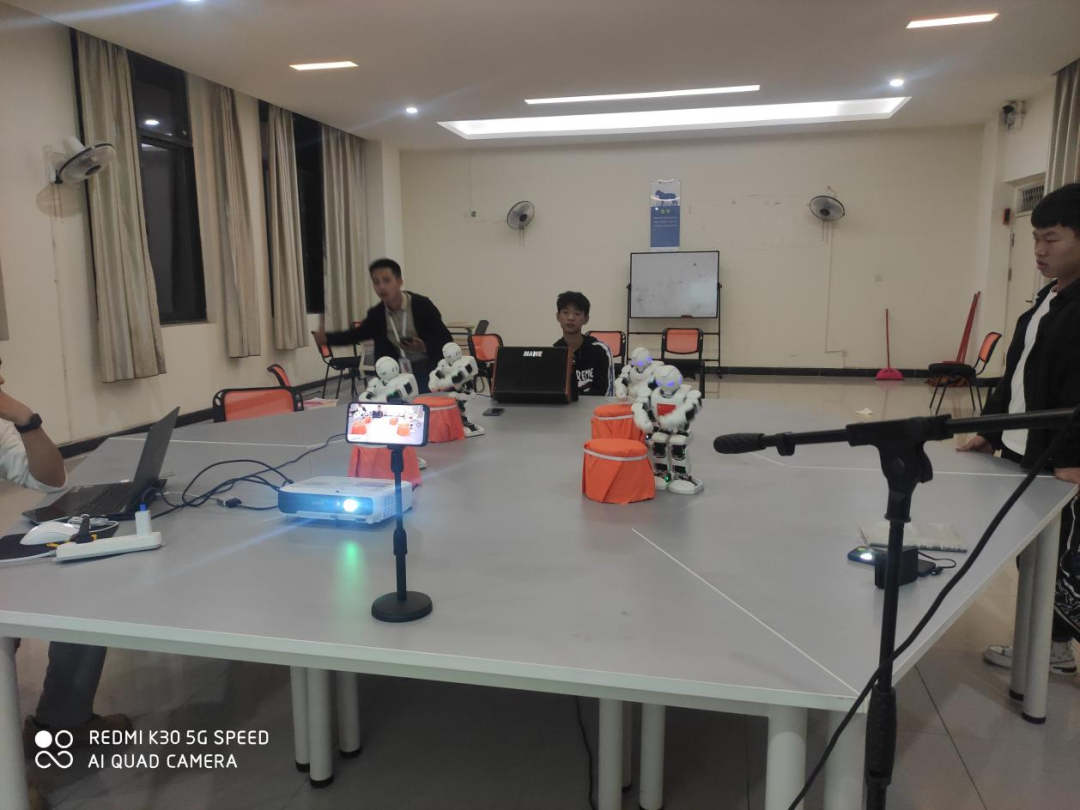 川科鼎利中德&人工智能学子勇闯全国机器人锦标赛，预祝取得佳绩(图9)