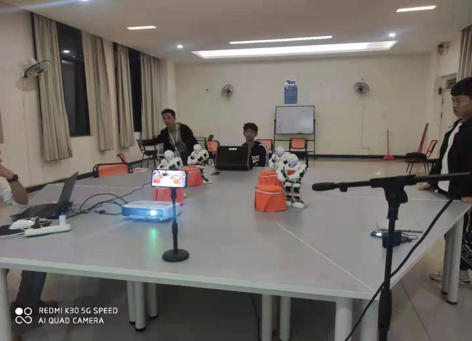 川科鼎利中德&人工智能学子勇闯全国机器人锦标赛，预祝取得佳绩(图5)