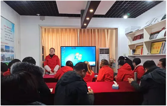 公司組織觀看《奪冠》,學(xué)習(xí)女排拼搏精神 公司組織觀看《奪冠》,學(xué)習(xí)女排拼搏精神
