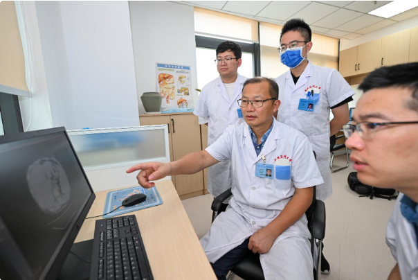 医讯怎么用【孟超医讯】介入科另辟蹊径，用“小微创”解决“大麻烦”，让疑难重症患者不再“肝”着急_https://www.jmylbn.com_新闻资讯_第7张