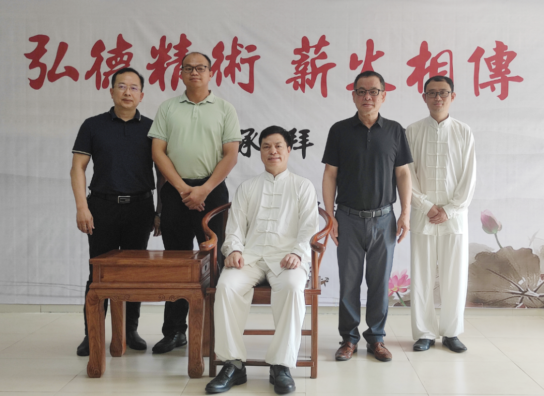 中医院范德辉,周莉,唐明,苏美意,张振宁等7位专家结合自己的临床经验