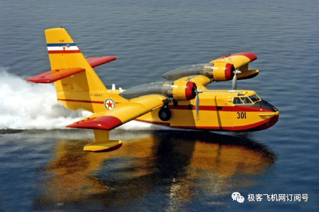 全球六款大型森林消防飛機，最大飛機每次可載80噸水或阻燃劑！的圖10