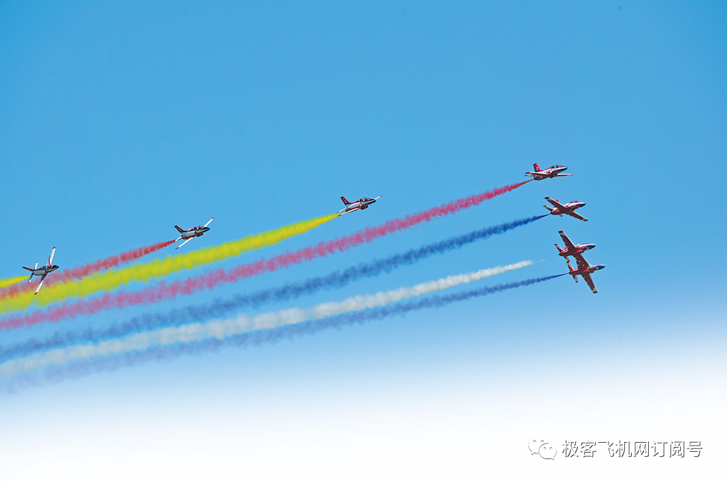 运油-20、歼-20、歼-16三机同框照首次发布 ,我国空中加油技术取得重大突破!的图6