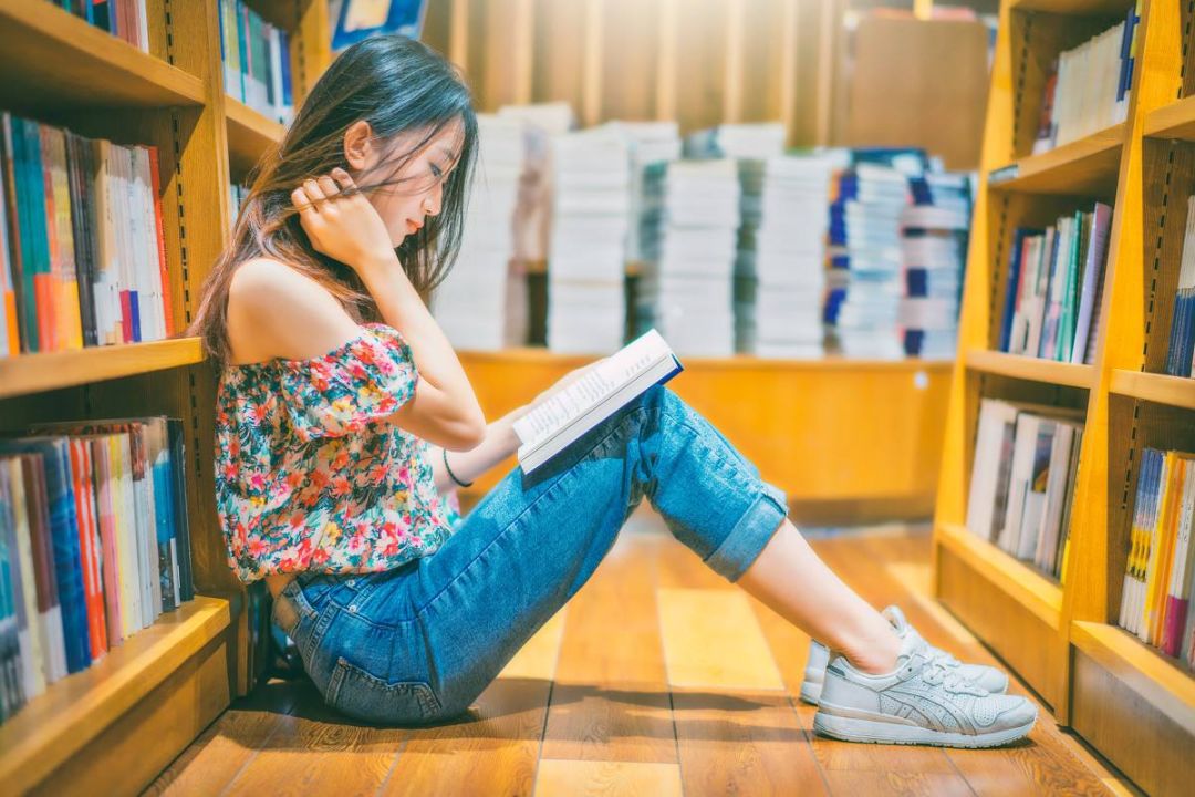 早听：西安奔驰女主真相曝光：请告诉孩子，不读书你连架都吵不赢