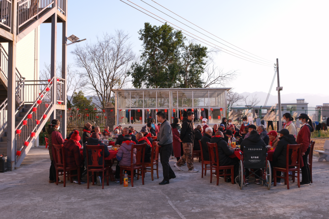 始兴县社会福利院2025年春节聚餐1111.png