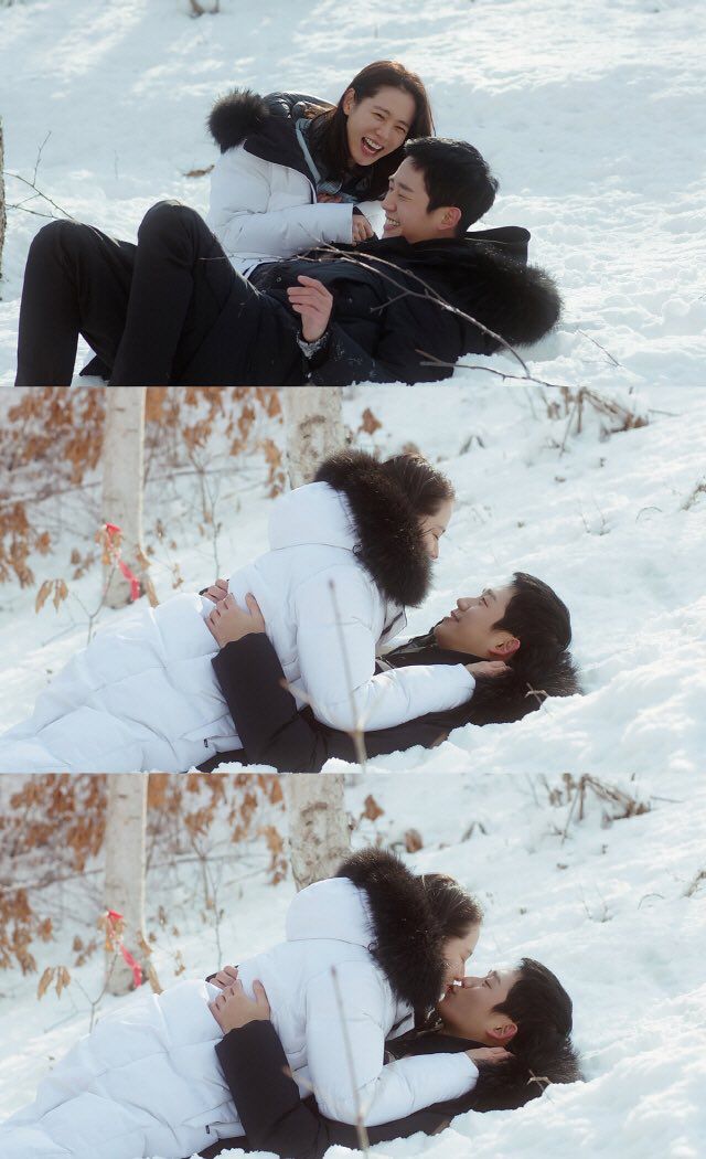 发布会上,记者问孙艺珍,俩人会不会真的在一起.