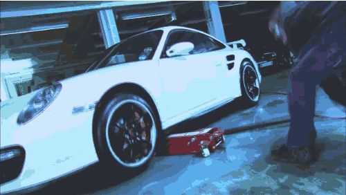 二手车是怎样进行翻新的？