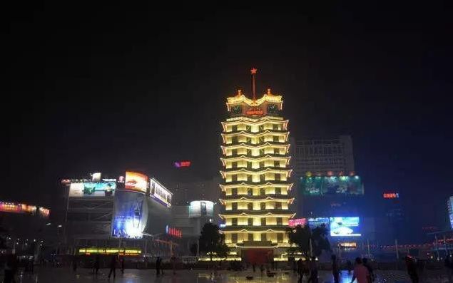 青岛知名景点_青岛景点排名前十_青岛景点排行榜前十名