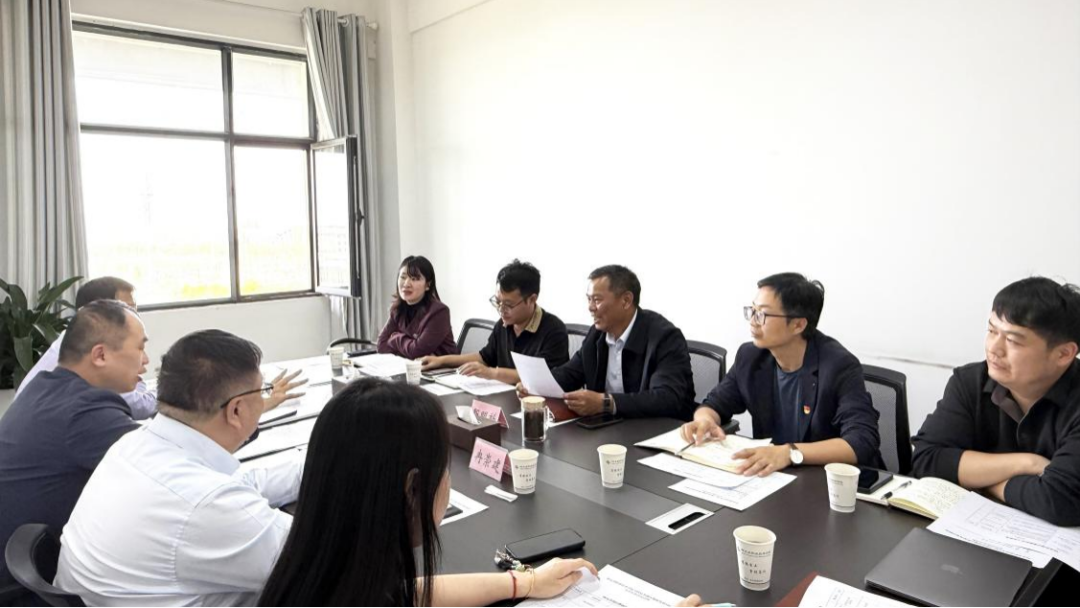 深化政校合作 赋能数字经济——学校与地区数字化发展局共商“人工智能+”产教融合新路径