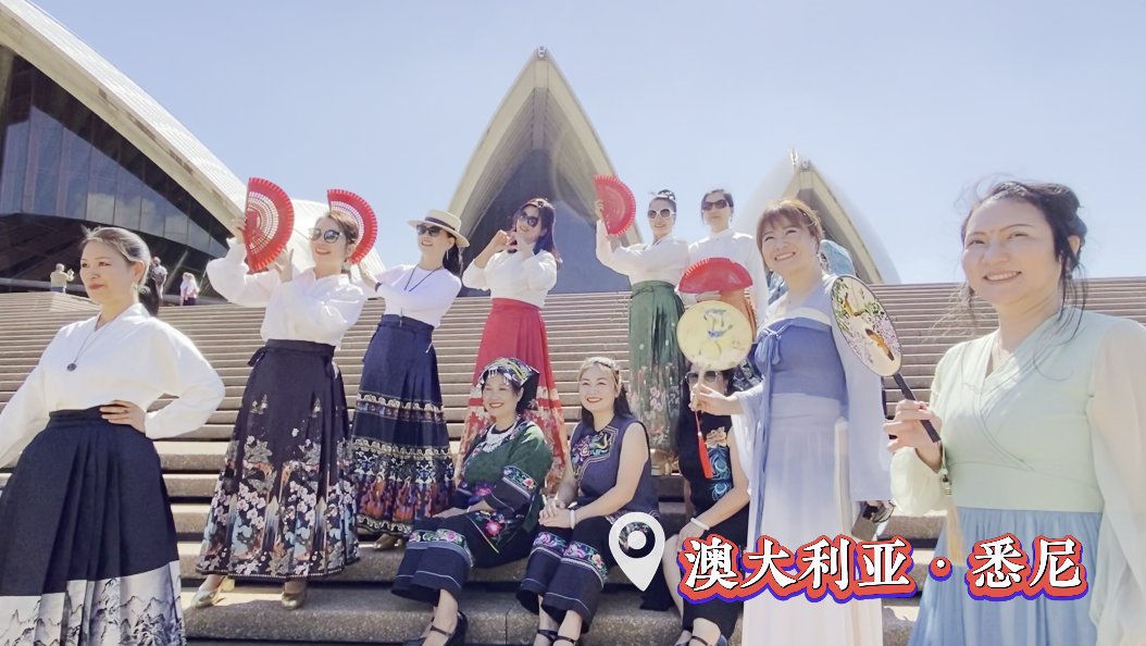 及少年武术,国风打卡墙,全球华人华侨连线祝福等九大主题活动为市民游