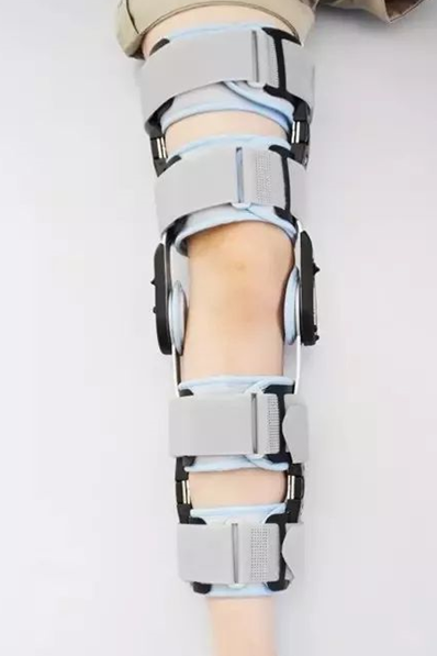 可调膝关节支具怎么用膝关节支具与辅具_https://www.jmylbn.com_新闻资讯_第4张