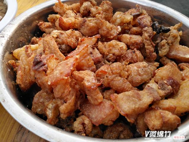 油渣子---这货绝对是绵竹人小时候的最爱