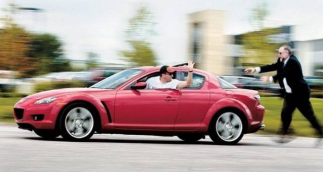 第一次买车 怎么装成老司机的样子 美国买卖二手车平台 留学生车友会