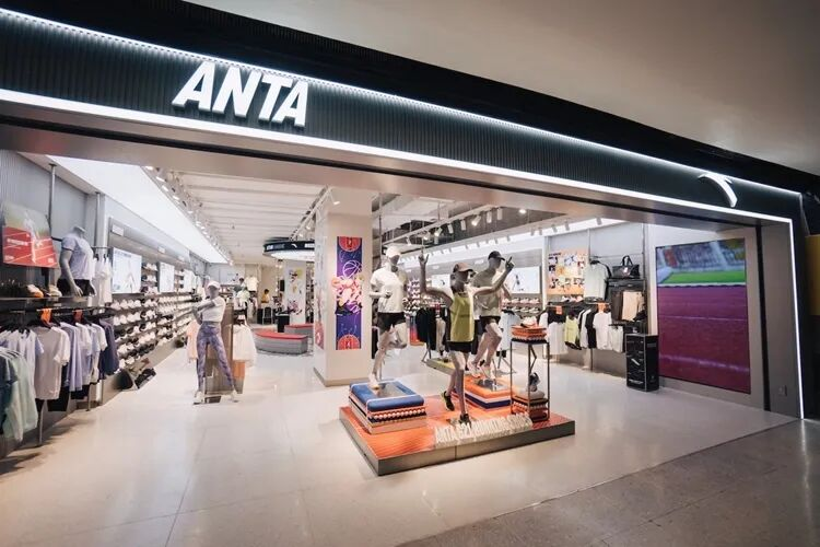 安踏硬刚耐克抢市场，三年要在东南亚开1000家店！