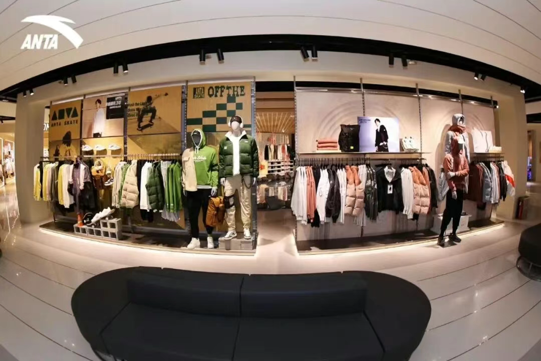 安踏硬刚耐克抢市场，三年要在东南亚开1000家店！