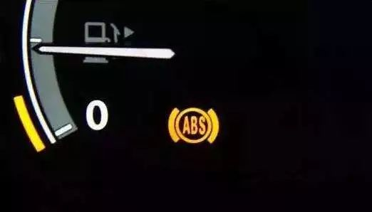 AED怎么自检车辆也有“节后综合征”？！专业人士教你自检_https://www.jmylbn.com_新闻资讯_第14张