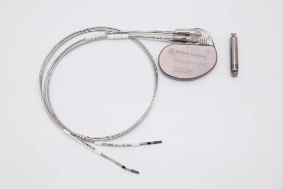 心脏是怎么固定的山西省心血管病医院心内4病区在超声指导下穿刺成功植入 主动螺旋固定式无导线心脏起搏器_https://www.jmylbn.com_新闻资讯_第2张