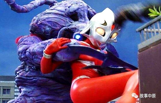 蓝苍月奥特曼_苍月女战士奥特曼蓝版在线播放_苍月奥特曼蓝版钉的十字架上面